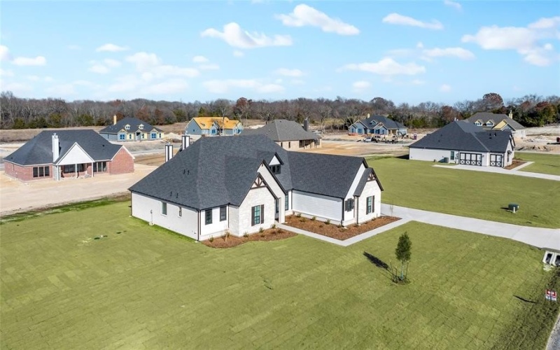 1065 Julian Drive, Van Alstyne, TX 75495, 4 Bedrooms Bedrooms, ,3 BathroomsBathrooms,Residential,For Sale,1065 Julian Drive,20808604