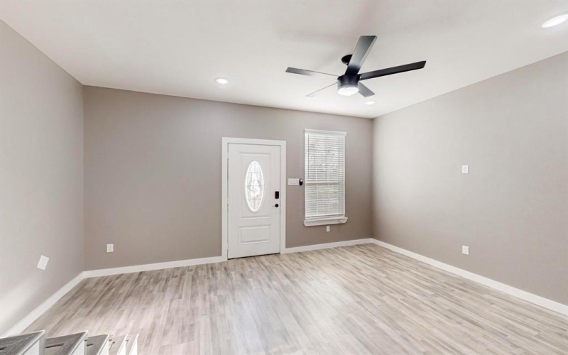 805 Fletcher Street, Gainesville, TX 76240, 3 Bedrooms Bedrooms, ,2 BathroomsBathrooms,Residential,For Sale,805 Fletcher Street,20808706
