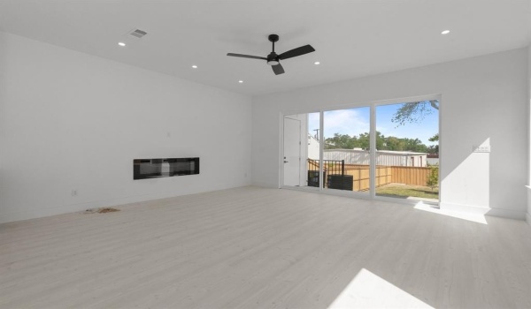 1847 Pollard Street, Dallas, TX 75208, 4 Habitaciones Habitaciones , ,5 BañosBaños,Residential Lease,En Alquiler,1847 Pollard Street,20808796