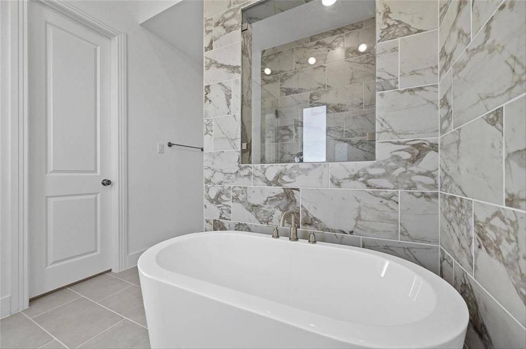 1728 Grenache Drive, Rockwall, TX 75032, 4 Bedrooms Bedrooms, ,3 BathroomsBathrooms,Residential,For Sale,1728 Grenache Drive,20809055