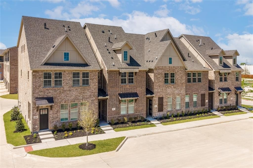 397 Blackthorne Drive, Plano, TX 75074, 3 Habitaciones Habitaciones , ,2 BañosBaños,Residential,En Venta,397 Blackthorne Drive,20815461