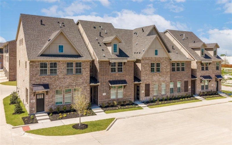 397 Blackthorne Drive, Plano, TX 75074, 3 Habitaciones Habitaciones , ,2 BañosBaños,Residential,En Venta,397 Blackthorne Drive,20815461