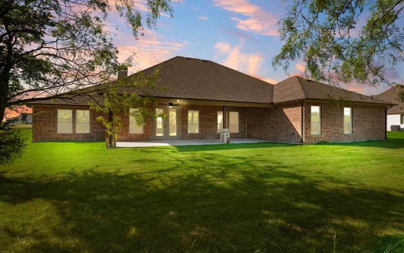 4243 Southern Oaks Drive, Royse City, TX 75189, 5 Bedrooms Bedrooms, ,3 BathroomsBathrooms,Residential,For Sale,4243 Southern Oaks Drive,20811564