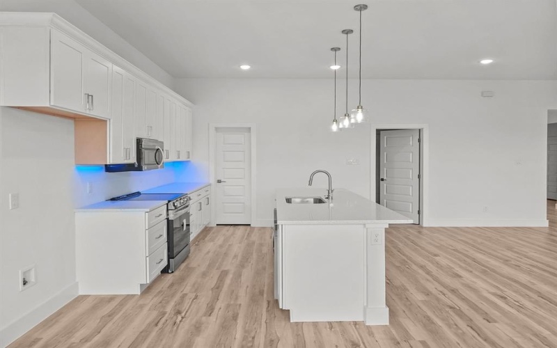217 Rosemary Drive, Azle, TX 76020, 3 Bedrooms Bedrooms, ,2 BathroomsBathrooms,Residential,For Sale,217 Rosemary Drive,20815592