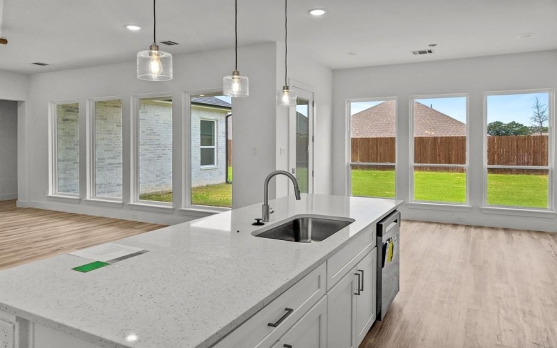 217 Rosemary Drive, Azle, TX 76020, 3 Bedrooms Bedrooms, ,2 BathroomsBathrooms,Residential,For Sale,217 Rosemary Drive,20815592