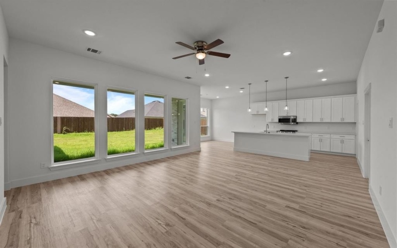 217 Rosemary Drive, Azle, TX 76020, 3 Bedrooms Bedrooms, ,2 BathroomsBathrooms,Residential,For Sale,217 Rosemary Drive,20815592