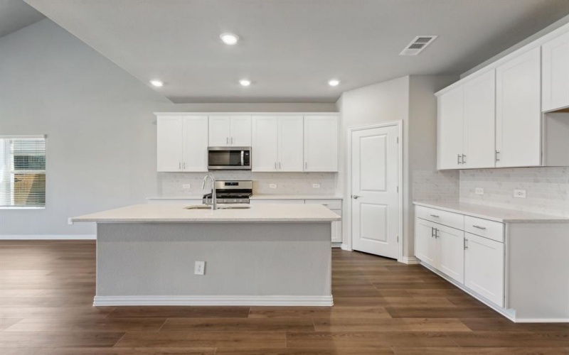 1322 Los Olmos Lane, Crandall, TX 75114, 5 Bedrooms Bedrooms, ,3 BathroomsBathrooms,Residential,For Sale,1322 Los Olmos Lane,20811599