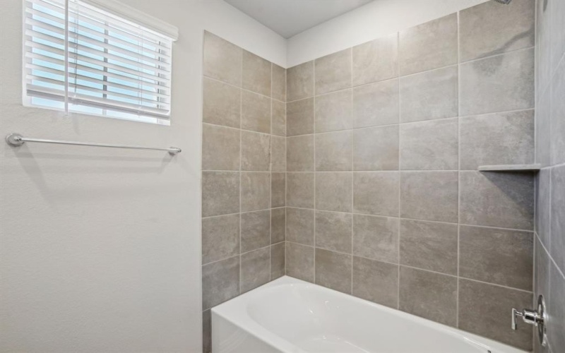 1322 Los Olmos Lane, Crandall, TX 75114, 5 Bedrooms Bedrooms, ,3 BathroomsBathrooms,Residential,For Sale,1322 Los Olmos Lane,20811599
