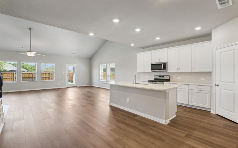 1322 Los Olmos Lane, Crandall, TX 75114, 5 Bedrooms Bedrooms, ,3 BathroomsBathrooms,Residential,For Sale,1322 Los Olmos Lane,20811599