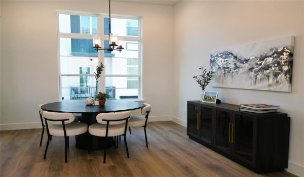 13325 Bee Street #302, Farmers Branch, TX 75234, 3 Bedrooms Bedrooms, ,3 BathroomsBathrooms,Residential,For Sale,13325 Bee Street,20815652
