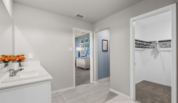 1037 INGALLS PARK Lane, Fort Worth, TX 76131, 4 Habitaciones Habitaciones , ,3 BañosBaños,Residential,En Venta,1037 INGALLS PARK Lane,20811970