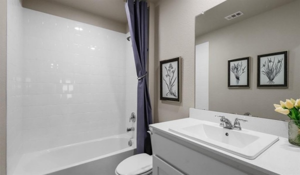 1037 INGALLS PARK Lane, Fort Worth, TX 76131, 4 Habitaciones Habitaciones , ,3 BañosBaños,Residential,En Venta,1037 INGALLS PARK Lane,20811970