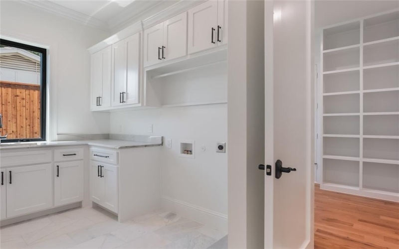 513 Lawnmeadow Drive, Richardson, TX 75080, 5 Bedrooms Bedrooms, ,6 BathroomsBathrooms,Residential,For Sale,513 Lawnmeadow Drive,20815806