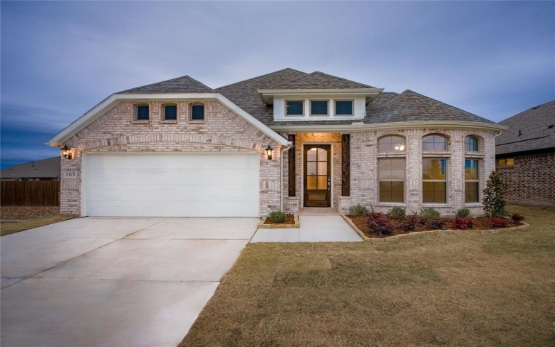 165 Winterwood Drive, Lavon, TX 75166, 4 Habitaciones Habitaciones , ,2 BañosBaños,Residential,En Venta,165 Winterwood Drive,20811994