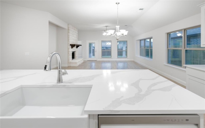 165 Winterwood Drive, Lavon, TX 75166, 4 Habitaciones Habitaciones , ,2 BañosBaños,Residential,En Venta,165 Winterwood Drive,20811994