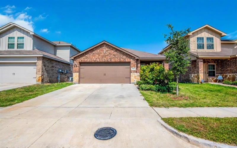 1268 Delmita Drive, Forney, TX 75126, 3 Bedrooms Bedrooms, ,2 BathroomsBathrooms,Residential,For Sale,1268 Delmita Drive,20811996