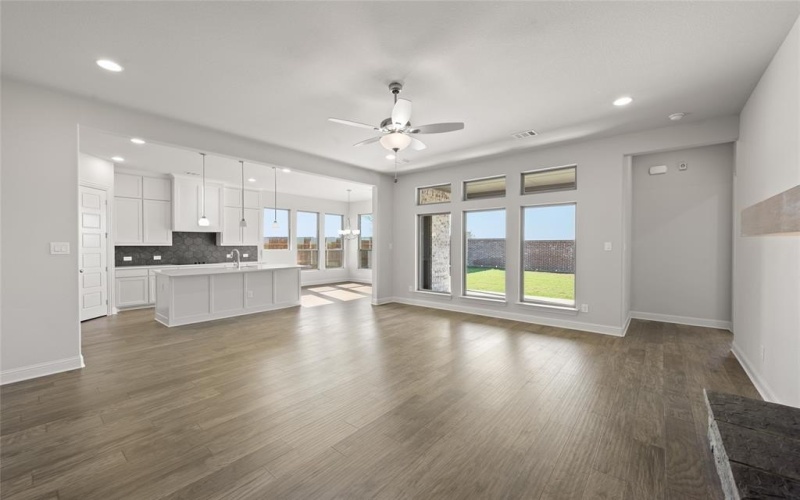 4006 Foot Hills Drive, Midlothian, TX 76065, 3 Habitaciones Habitaciones , ,2 BañosBaños,Residential,En Venta,4006 Foot Hills Drive,20812022