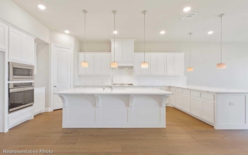 720 Bridle Path Parkway, Aubrey, TX 76227, 4 Bedrooms Bedrooms, ,5 BathroomsBathrooms,Residential,For Sale,720 Bridle Path Parkway,20815829