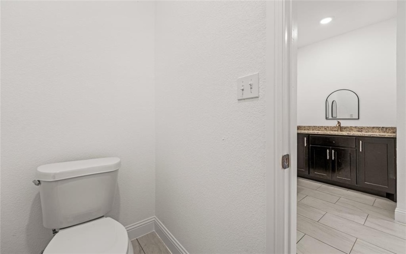 1612 E Leuda Street, Fort Worth, TX 76104, 4 Bedrooms Bedrooms, ,2 BathroomsBathrooms,Residential,For Sale,1612 E Leuda Street,20815836