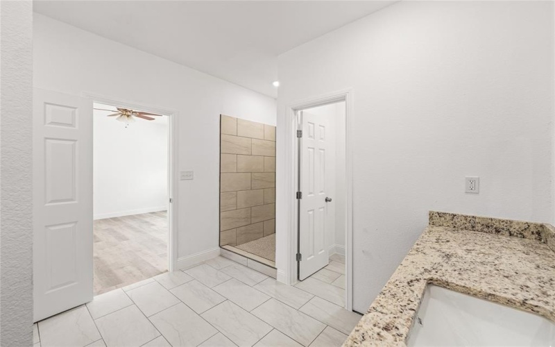 1612 E Leuda Street, Fort Worth, TX 76104, 4 Bedrooms Bedrooms, ,2 BathroomsBathrooms,Residential,For Sale,1612 E Leuda Street,20815836
