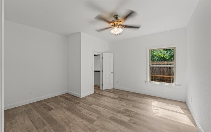 1612 E Leuda Street, Fort Worth, TX 76104, 4 Bedrooms Bedrooms, ,2 BathroomsBathrooms,Residential,For Sale,1612 E Leuda Street,20815836