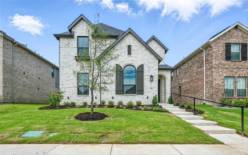 8509 Heard Hill Drive, McKinney, TX 75071, 4 Bedrooms Bedrooms, ,3 BathroomsBathrooms,Residential,For Sale,8509 Heard Hill Drive,20812054