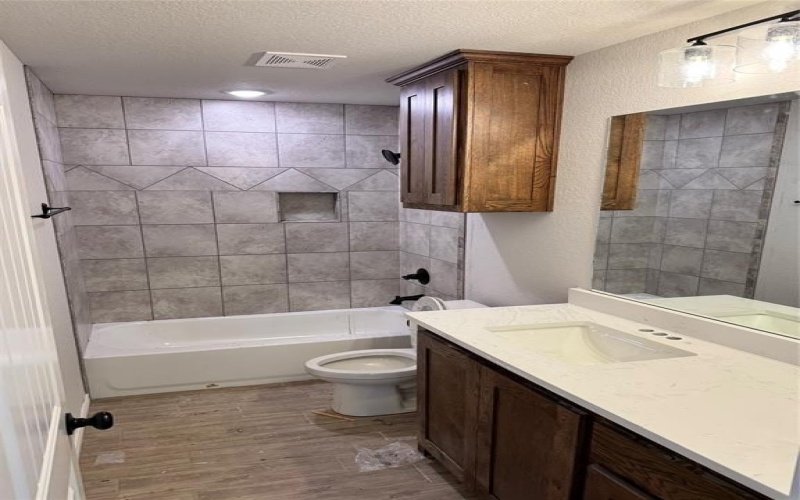 4033 Olivia Lucille Street, Azle, TX 76020, 3 Habitaciones Habitaciones , ,2 BañosBaños,Residential,En Venta,4033 Olivia Lucille Street,20815873