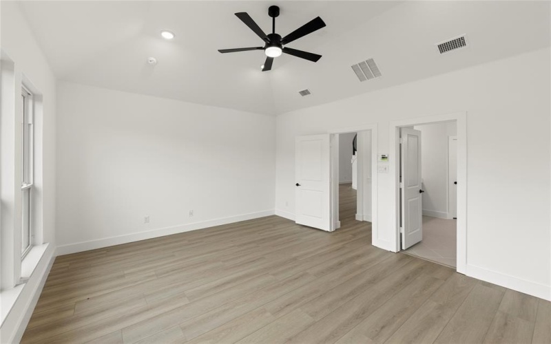 13713 Benimodo Drive, Little Elm, TX 75068, 5 Habitaciones Habitaciones , ,3 BañosBaños,Residential,En Venta,13713 Benimodo Drive,20812242