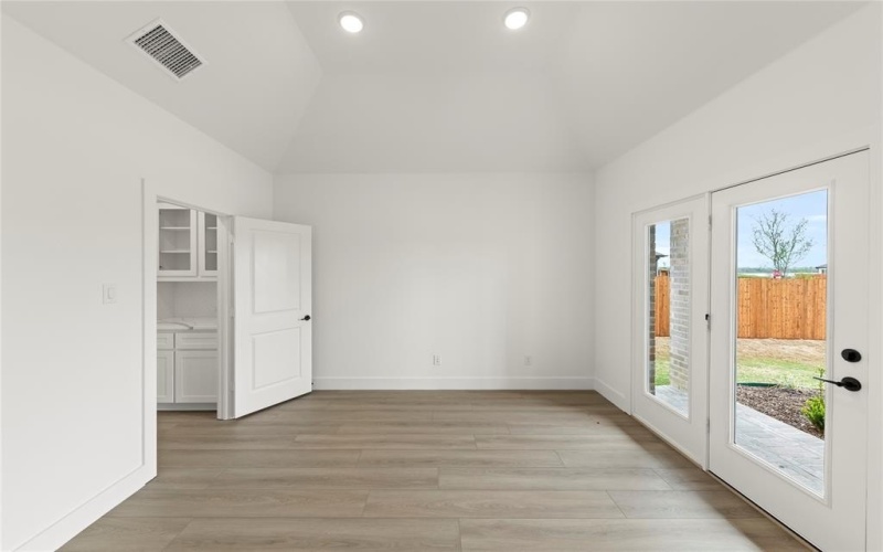 13713 Benimodo Drive, Little Elm, TX 75068, 5 Habitaciones Habitaciones , ,3 BañosBaños,Residential,En Venta,13713 Benimodo Drive,20812242