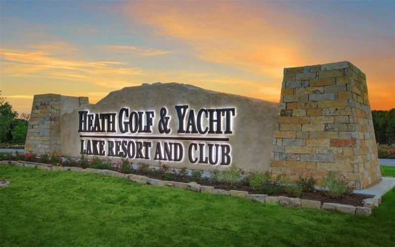 3804 Majesty Court, Heath, TX 75032, 4 Habitaciones Habitaciones , ,3 BañosBaños,Residential,En Venta,3804 Majesty Court,20816071