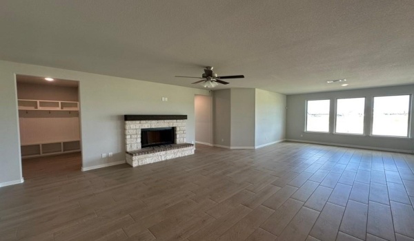 2467 Blackjack Oak Road, Oak Ridge, TX 75161, 4 Habitaciones Habitaciones , ,2 BañosBaños,Residential,En Venta,2467 Blackjack Oak Road,20812293