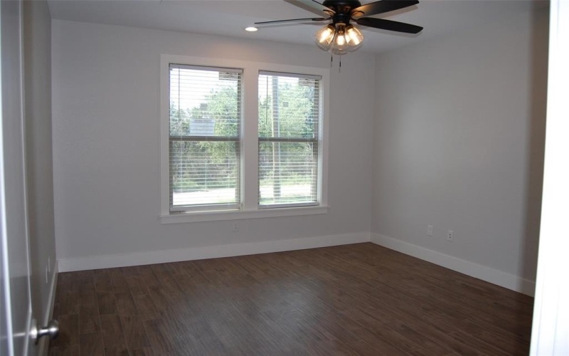 2510 Lakeridge Drive, Granbury, TX 76048, 3 Bedrooms Bedrooms, ,2 BathroomsBathrooms,Residential,For Sale,2510 Lakeridge Drive,20816158