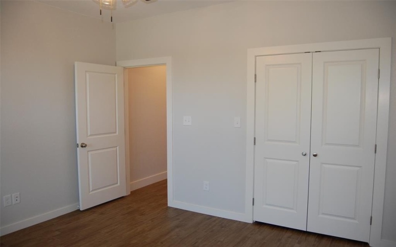 2510 Lakeridge Drive, Granbury, TX 76048, 3 Bedrooms Bedrooms, ,2 BathroomsBathrooms,Residential,For Sale,2510 Lakeridge Drive,20816158