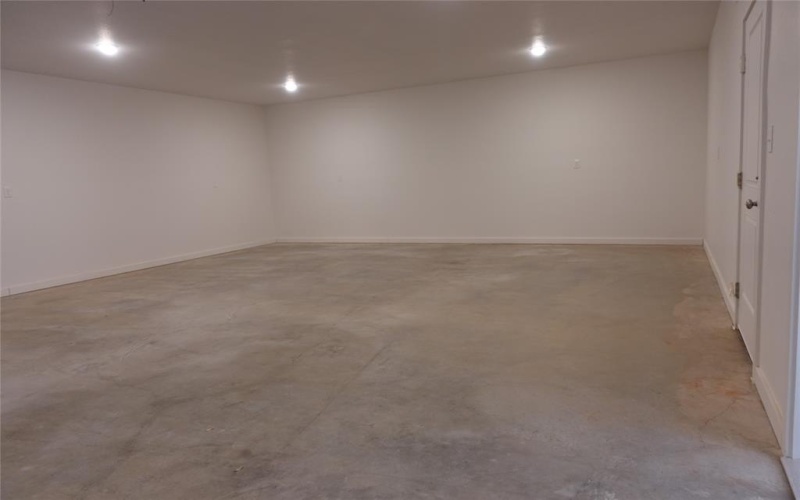 2510 Lakeridge Drive, Granbury, TX 76048, 3 Bedrooms Bedrooms, ,2 BathroomsBathrooms,Residential,For Sale,2510 Lakeridge Drive,20816158