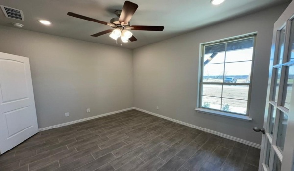 2469 Blackjack Oak Road, Oak Ridge, TX 75161, 3 Habitaciones Habitaciones , ,2 BañosBaños,Residential,En Venta,2469 Blackjack Oak Road,20812350