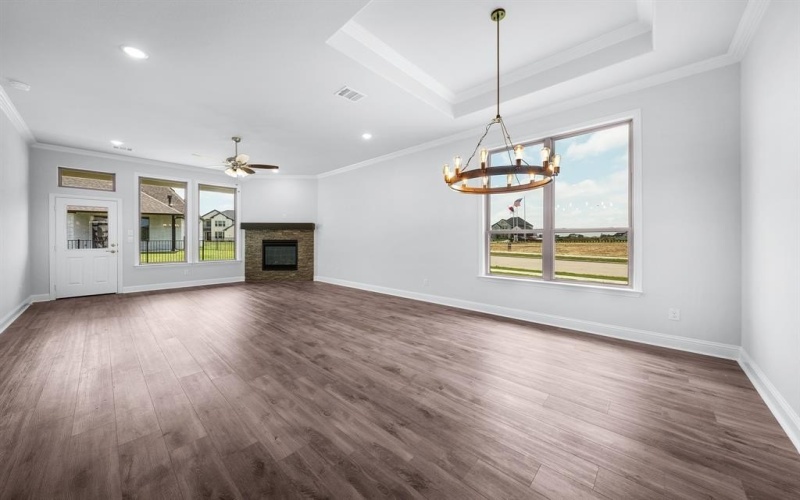 304 Big Antler Court, Heath, TX 75032, 3 Bedrooms Bedrooms, ,2 BathroomsBathrooms,Residential,For Sale,304 Big Antler Court,20812371