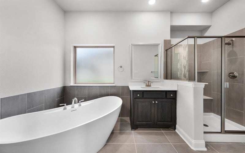 304 Big Antler Court, Heath, TX 75032, 3 Bedrooms Bedrooms, ,2 BathroomsBathrooms,Residential,For Sale,304 Big Antler Court,20812371