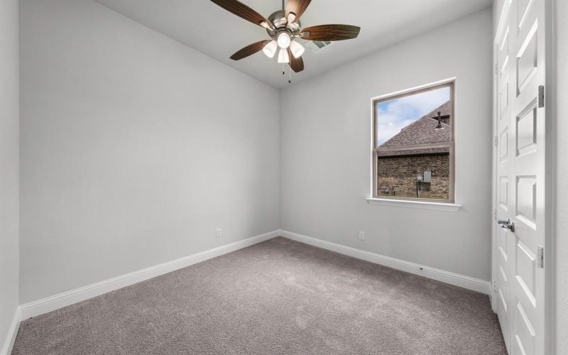 304 Big Antler Court, Heath, TX 75032, 3 Bedrooms Bedrooms, ,2 BathroomsBathrooms,Residential,For Sale,304 Big Antler Court,20812371