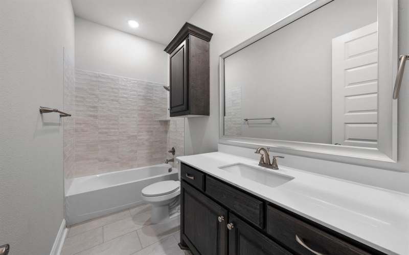 304 Big Antler Court, Heath, TX 75032, 3 Bedrooms Bedrooms, ,2 BathroomsBathrooms,Residential,For Sale,304 Big Antler Court,20812371