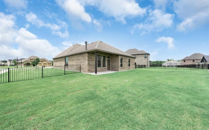 304 Big Antler Court, Heath, TX 75032, 3 Bedrooms Bedrooms, ,2 BathroomsBathrooms,Residential,For Sale,304 Big Antler Court,20812371