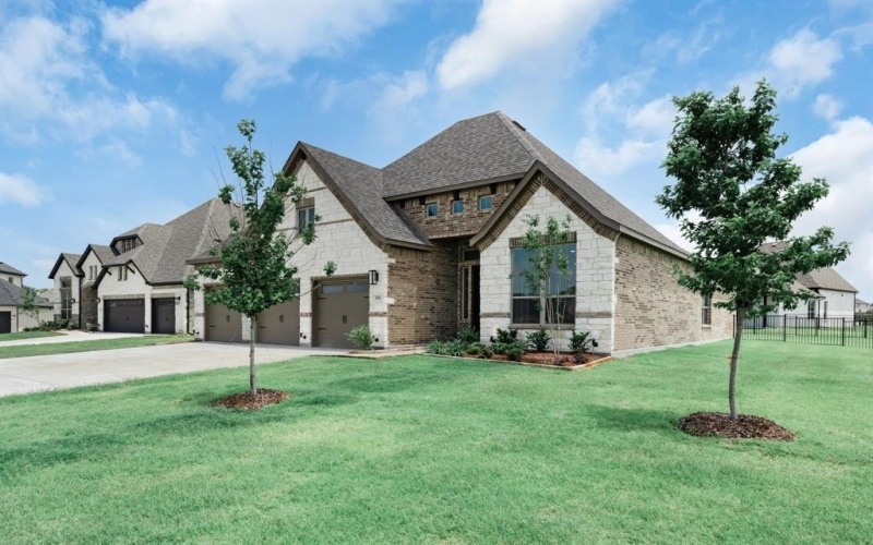 304 Big Antler Court, Heath, TX 75032, 3 Bedrooms Bedrooms, ,2 BathroomsBathrooms,Residential,For Sale,304 Big Antler Court,20812371