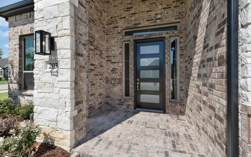 203 Links Court, Heath, TX 75032, 4 Bedrooms Bedrooms, ,2 BathroomsBathrooms,Residential,For Sale,203 Links Court,20812378