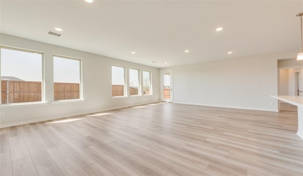4140 Tarlton Road, Little Elm, TX 75068, 3 Bedrooms Bedrooms, ,2 BathroomsBathrooms,Residential,For Sale,4140 Tarlton Road,20816246