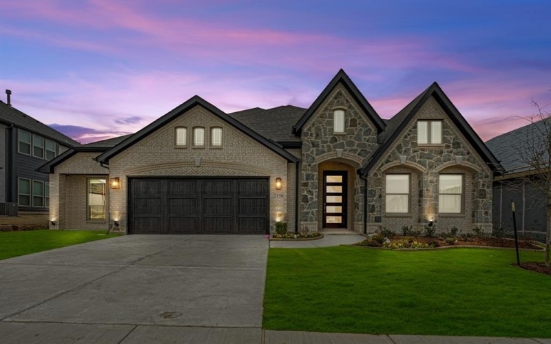 2156 Charming Forge Road, Forney, TX 75126, 4 Bedrooms Bedrooms, ,3 BathroomsBathrooms,Residential,For Sale,2156 Charming Forge Road,20812410