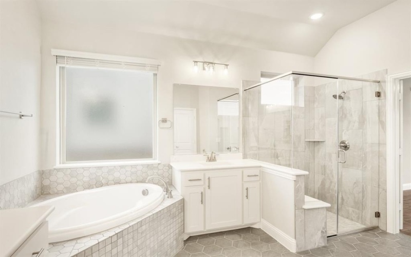 2156 Charming Forge Road, Forney, TX 75126, 4 Bedrooms Bedrooms, ,3 BathroomsBathrooms,Residential,For Sale,2156 Charming Forge Road,20812410