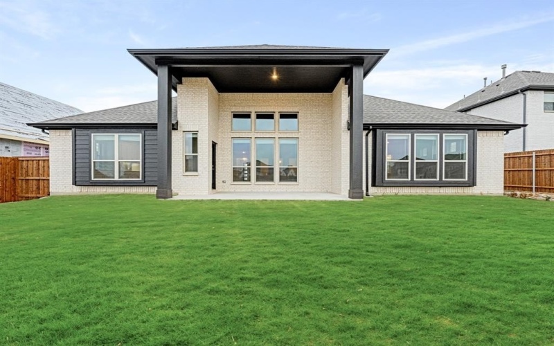 2156 Charming Forge Road, Forney, TX 75126, 4 Bedrooms Bedrooms, ,3 BathroomsBathrooms,Residential,For Sale,2156 Charming Forge Road,20812410
