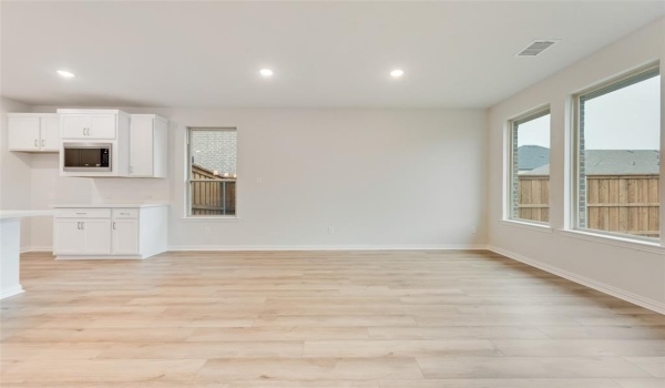 4108 Tarlton Road, Little Elm, TX 75068, 3 Bedrooms Bedrooms, ,2 BathroomsBathrooms,Residential,For Sale,4108 Tarlton Road,20816250