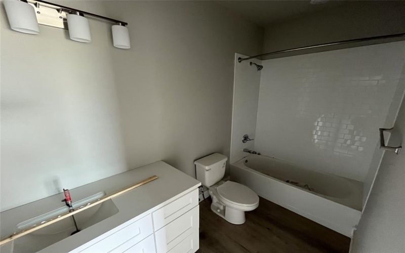 422 S Lillian Street, Stephenville, TX 76401, 4 Bedrooms Bedrooms, ,5 BathroomsBathrooms,Residential Lease,For Rent,422 S Lillian Street,20816296