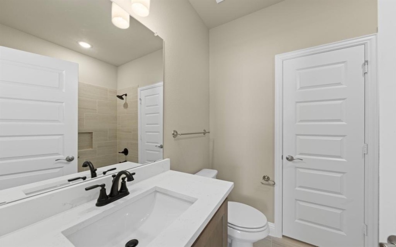 1913 Nightfall Drive, Venus, TX 76084, 5 Bedrooms Bedrooms, ,3 BathroomsBathrooms,Residential,For Sale,1913 Nightfall Drive,20816335
