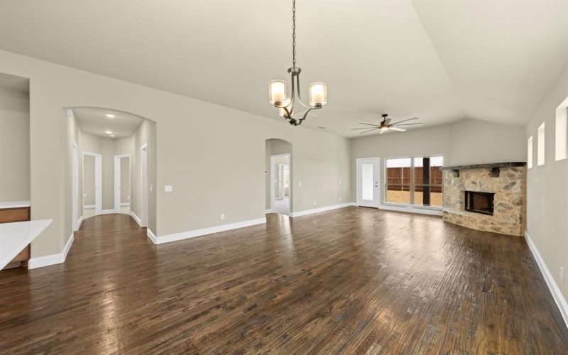 1913 Nightfall Drive, Venus, TX 76084, 5 Bedrooms Bedrooms, ,3 BathroomsBathrooms,Residential,For Sale,1913 Nightfall Drive,20816335